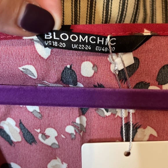 Bloom Chic Dress Size 18-20 Red Patterned - Picture 4 of 8